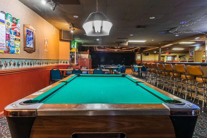 Quality Inn & Suites Fairview - Erie