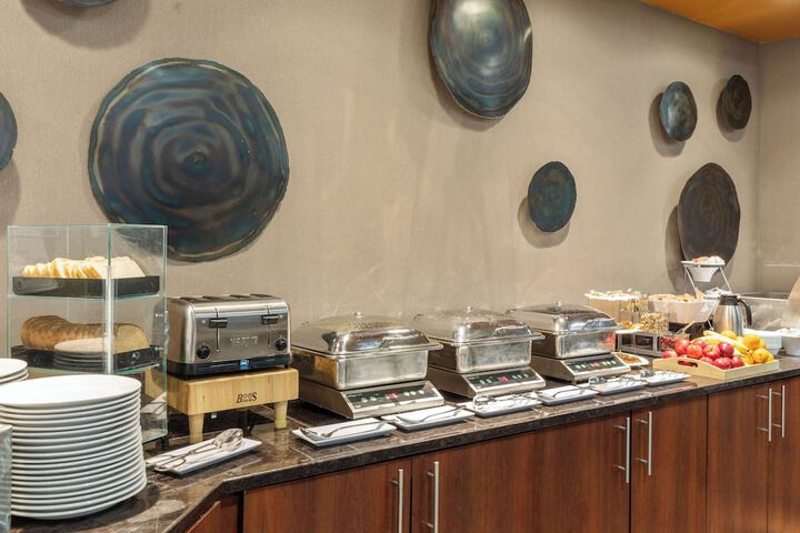 Cambria Hotel Plano Frisco