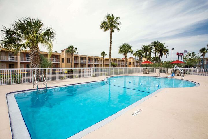 Pool 3 of 20