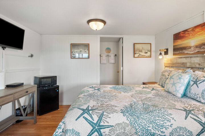 Oceanside Ocean Front Cabins