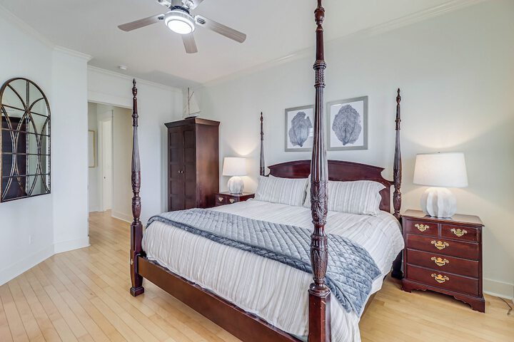 Room 14 of 52