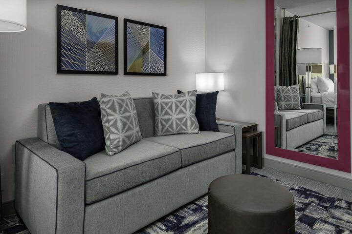 Room 7 of 23