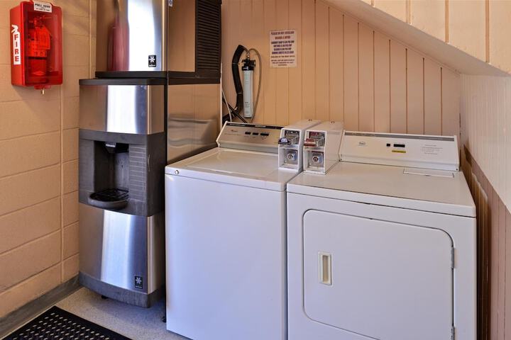 Laundry 55 of 55
