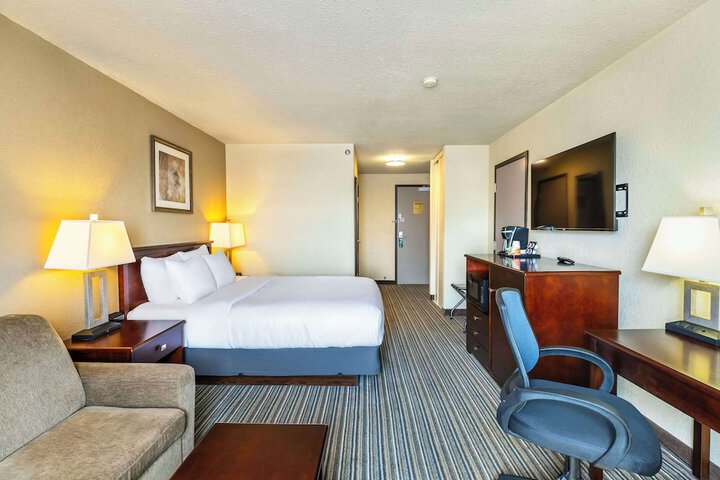 Room 22 of 47