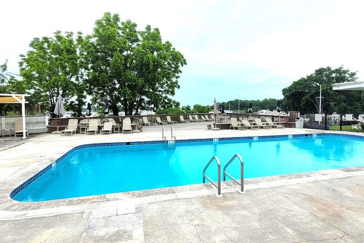 The Lodge at Great Oak Landing