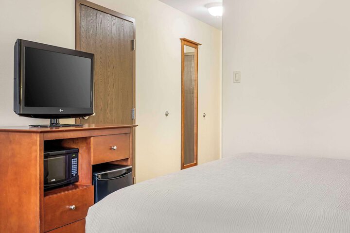 Quality Inn Airport