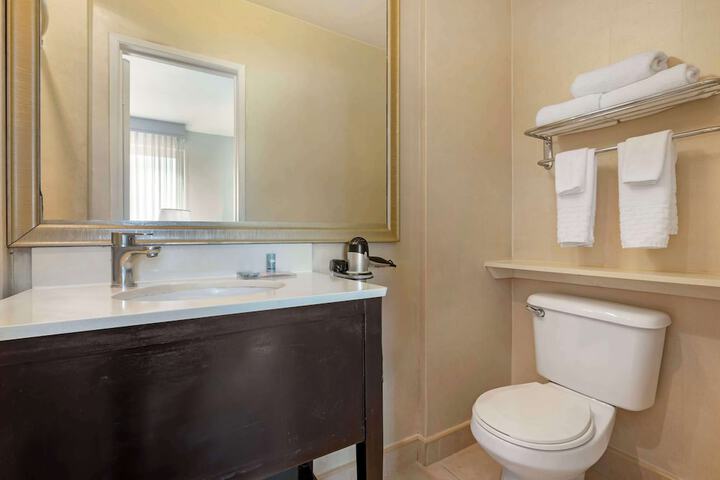 Room 21 of 56