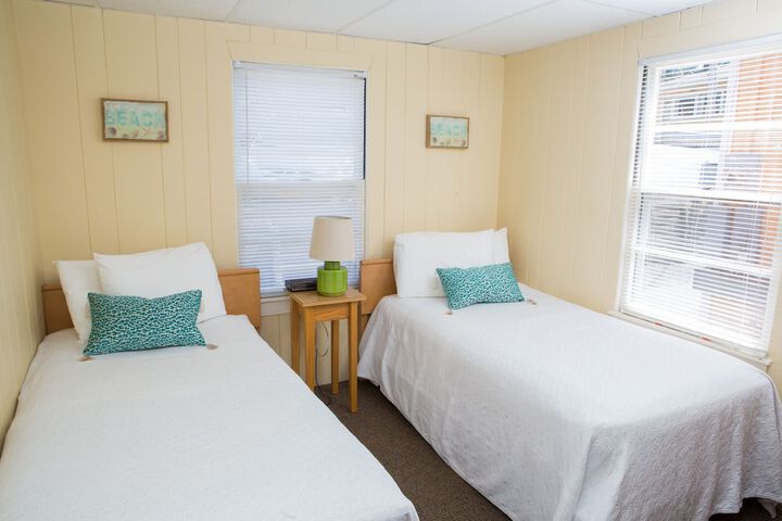 Room 16 of 62