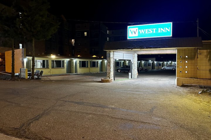 Hotel 2 of 46