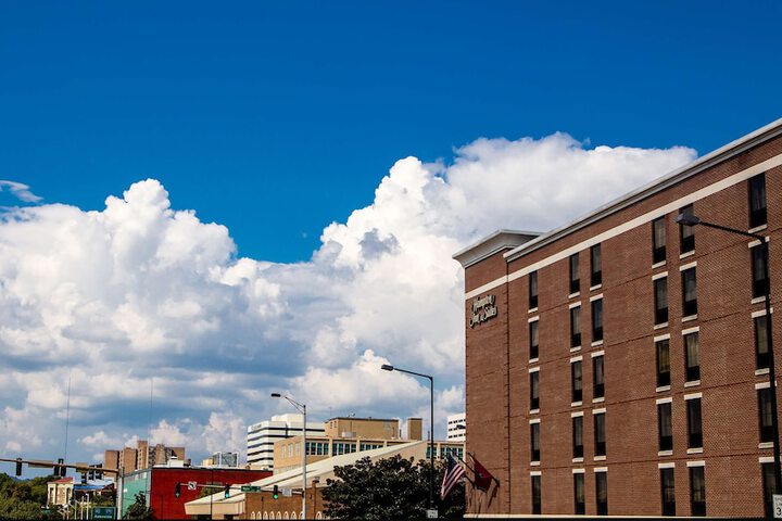 Hampton Inn & Suites Knoxville-Downtown