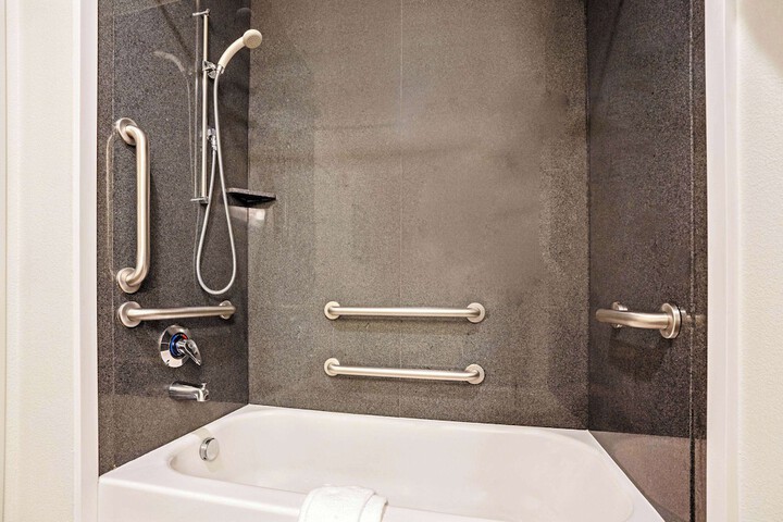 La Quinta Inn & Suites by Wyndham Tumwater - Olympia