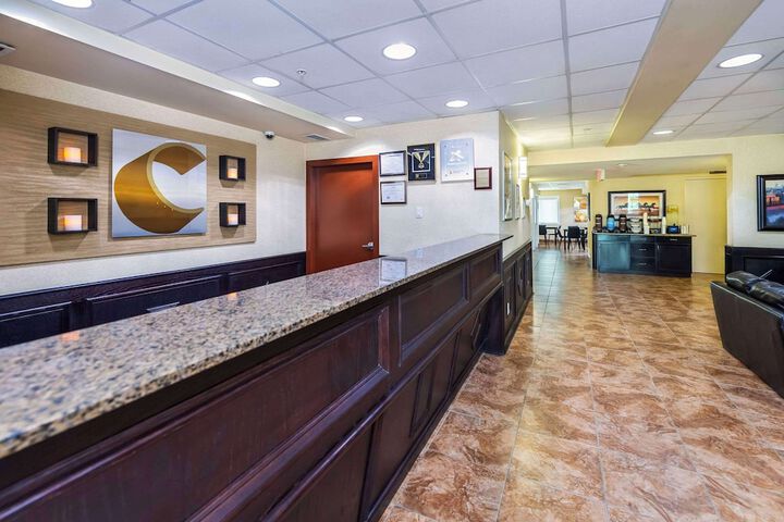 Comfort Inn & Suites Edson
