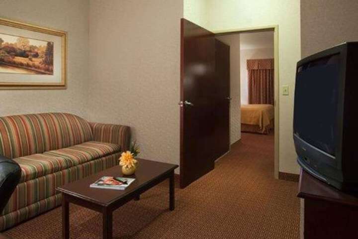 Room 5 of 36