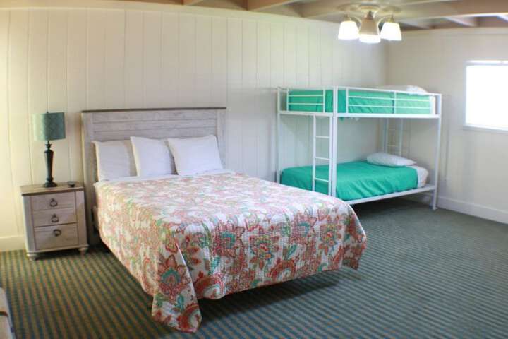Room 46 of 83