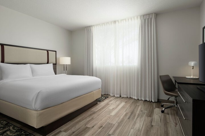 Room 46 of 97