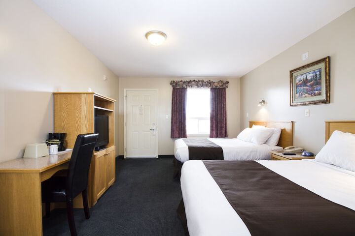 Room 11 of 28