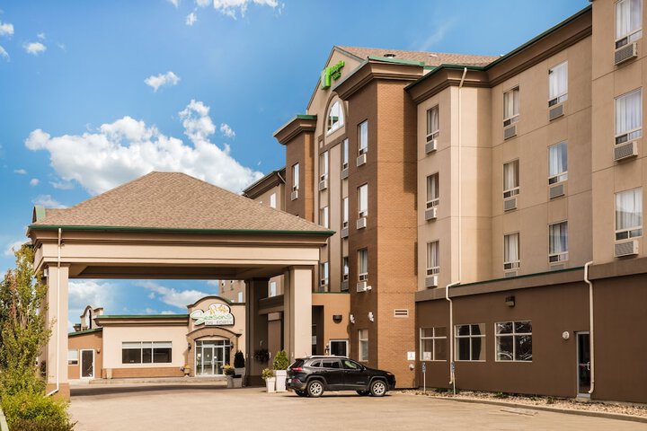 Hotel 2 of 40