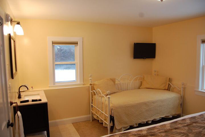 Room 57 of 129