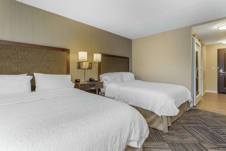 Hampton Inn Green Bay Downtown