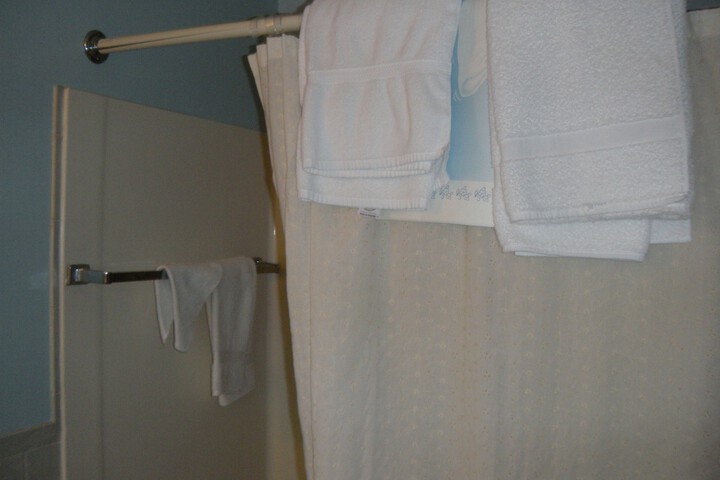 Room 32 of 37
