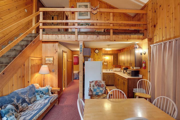 buckhorn - Slopeside Iron River Cabin w / Sauna