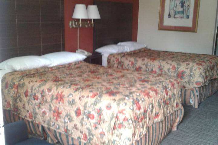 Room 20 of 25