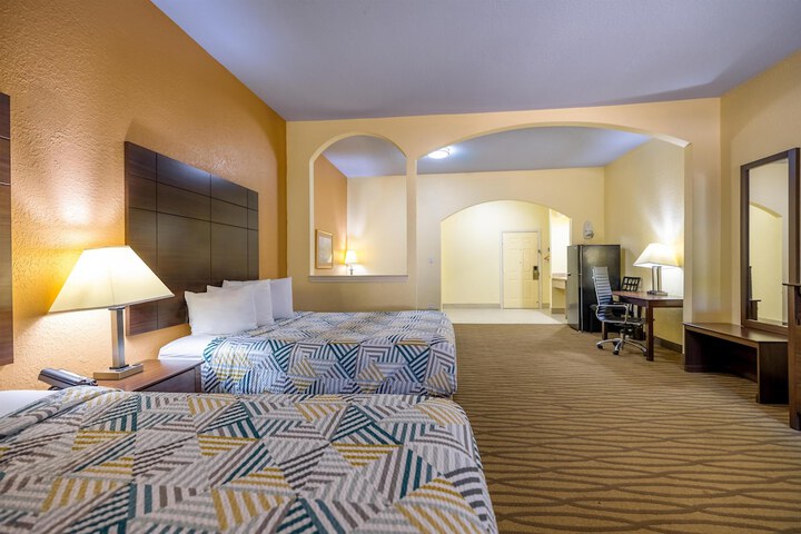 Studio 6 Suites – Pasadena TX