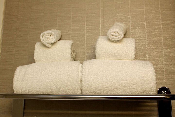 Holiday Inn Express & Suites Sherwood Park-Edmonton Area by IHG