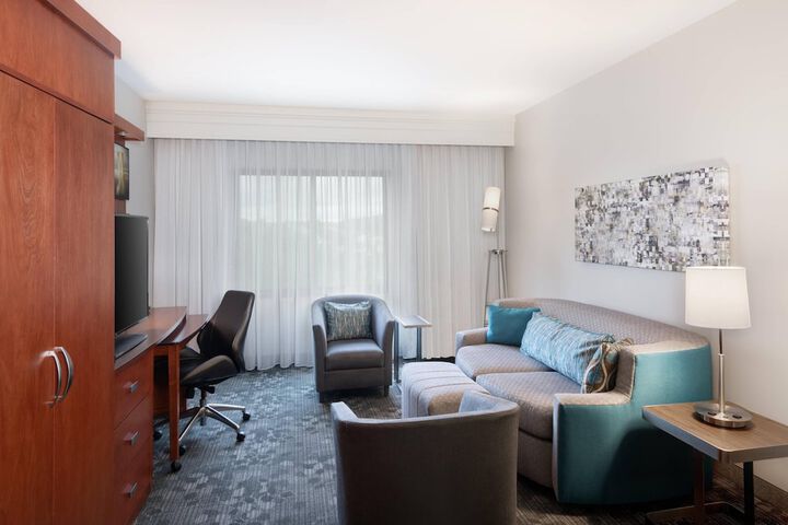 Room 31 of 43