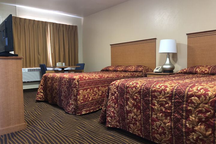 Evergreen Lodge