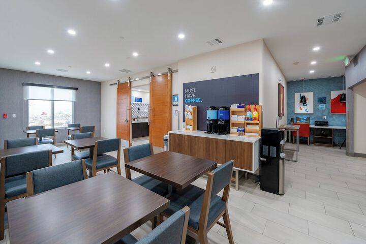 Holiday Inn Express & Suites Frazier Park by IHG