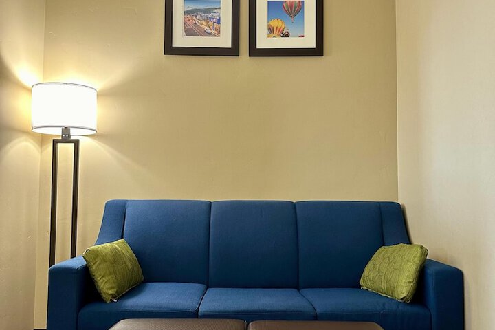 Room 44 of 83