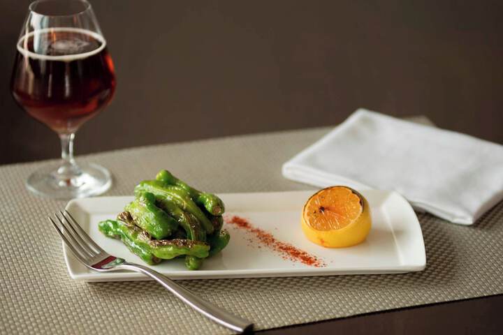 Dining 43 of 57