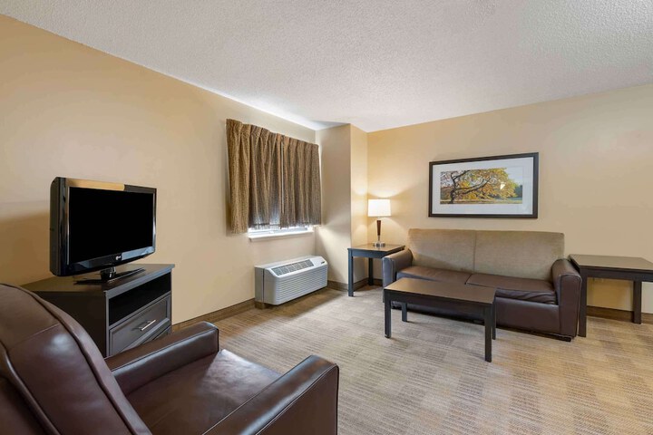 Studio 6 Extended Stay Fairfield OH - Cincinnati
