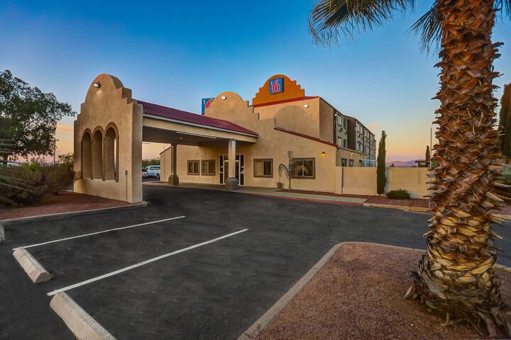 Motel 6 Benson AZ