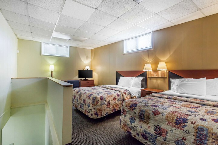 Room 13 of 44