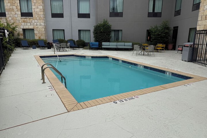 Hampton Inn & Suites Austin - Lakeway