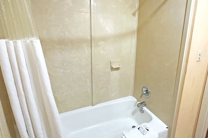 Room 31 of 51