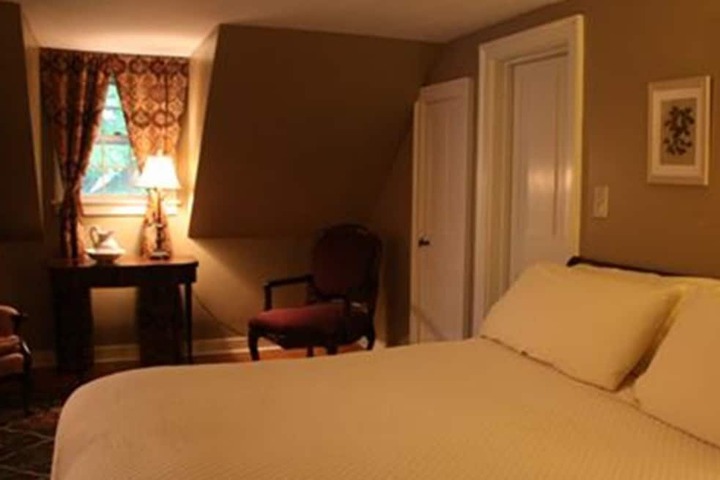 Room 42 of 124