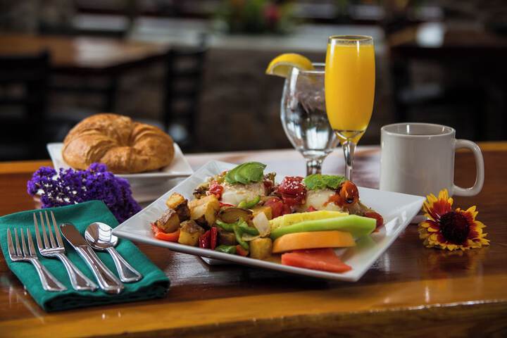 Breakfast/Coffee Service 63 of 89