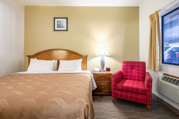 Quality Inn Keystone near Mount Rushmore