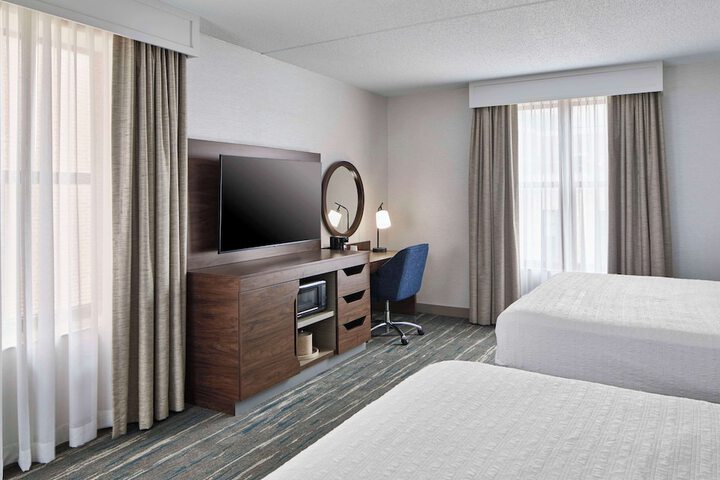 Hampton Inn & Suites Saratoga Springs Downtown