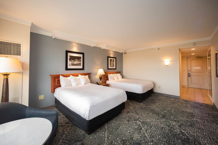 Room 18 of 43