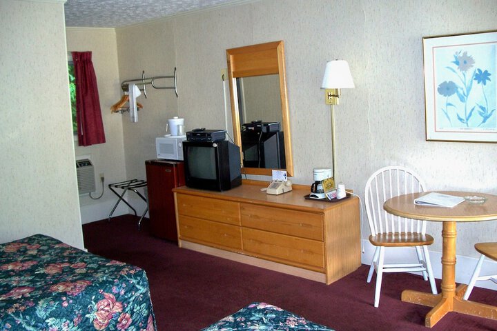 Room 20 of 36