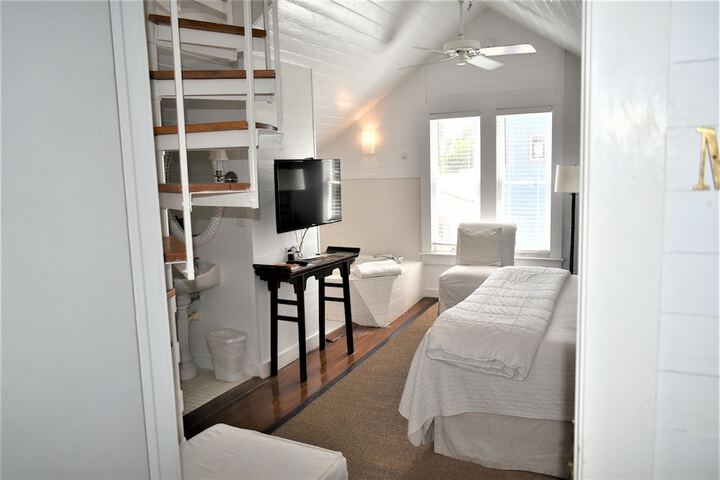 Room 60 of 259