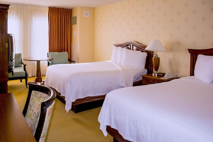Room 8 of 35