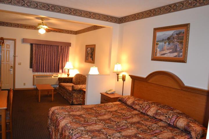 Room 19 of 46