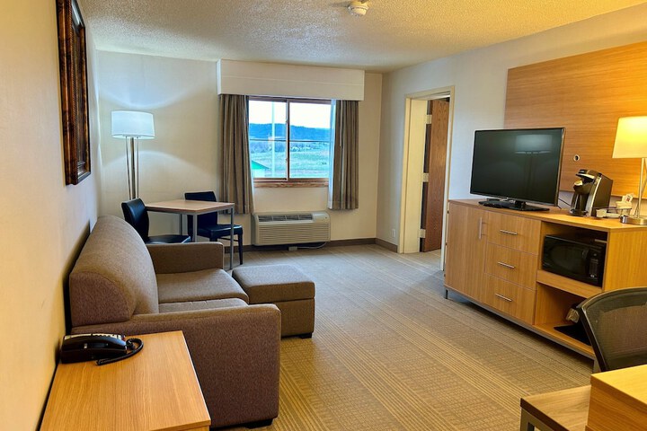Holiday Inn Spearfish - Convention Center by IHG