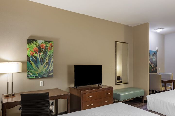 Holiday Inn Express & Suites Indio - Coachella Valley by IHG