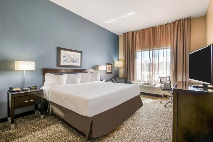 Wingate by Wyndham Slidell / New Orleans East Area